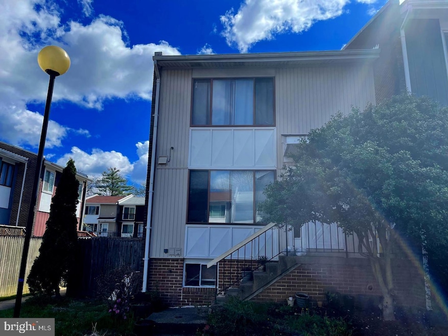 Sold $490,000 • Co-Listing Agent