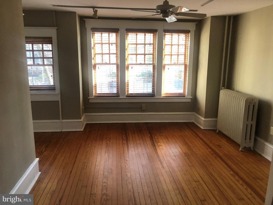 221a Kings Hwy E unit 2ND FLR, Haddonfield, NJ 08033 - photo 1