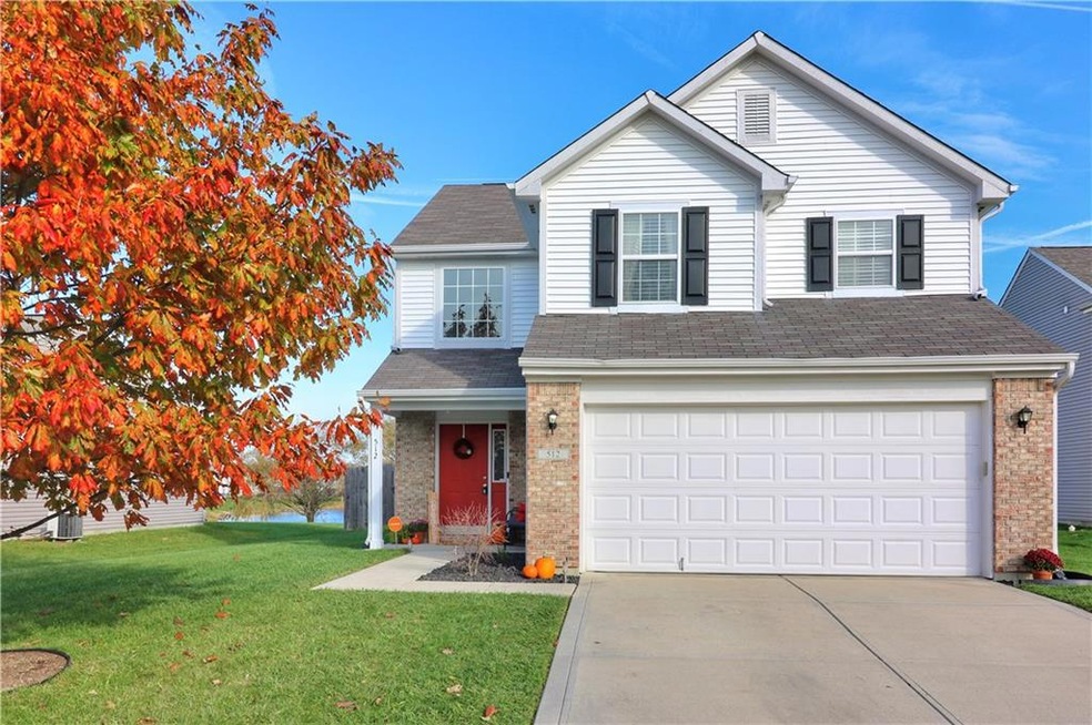 512 Southern Pines Dr, Whiteland, IN 46184 - photo 1