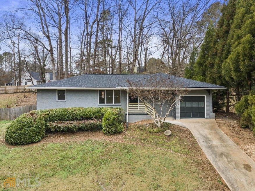 1008 Woodward Cir SW, Mableton, GA 30126 - photo 1