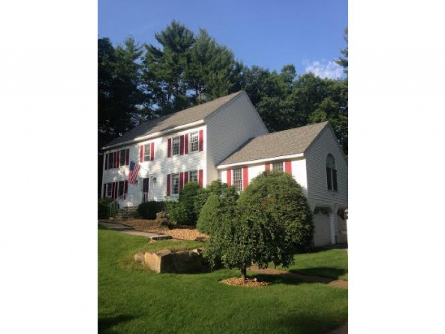 11 White Plains Ave, Londonderry, NH 03053 - photo 1