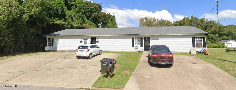 For Sale $225,000 • Co-Listing Agent