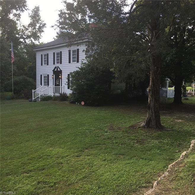 1524 Nc Highway 62 W, High Point, NC 27263 - photo 1