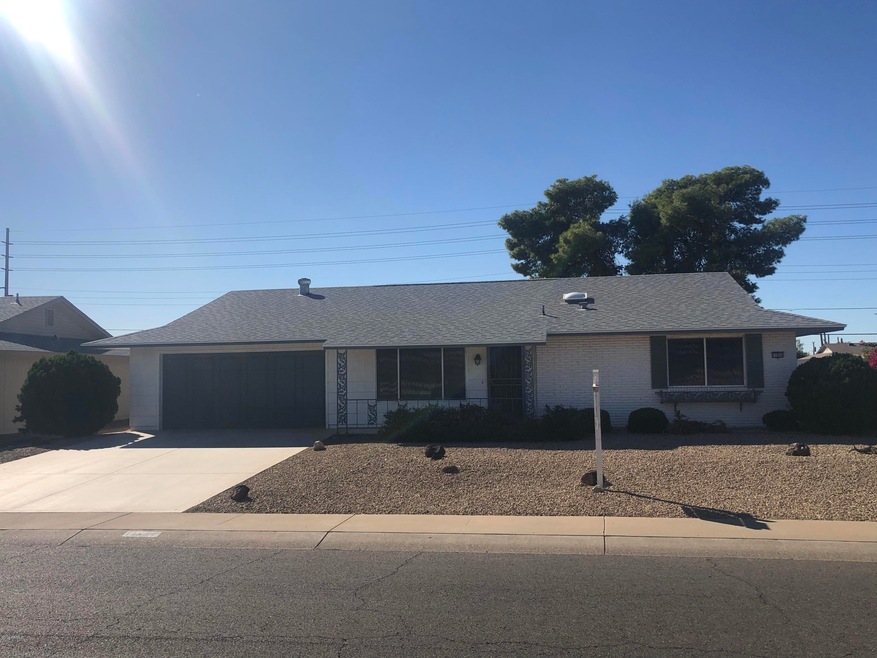 AE6CA0EE-921D-4E3F-BB0A-4DAB5135655C