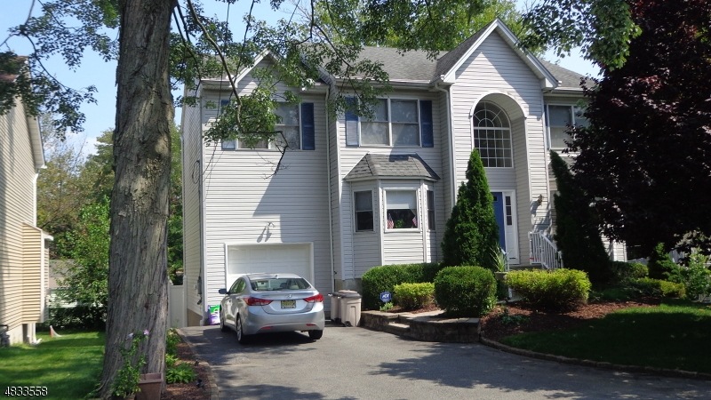 250 Marcella Rd, Parsippany, NJ 07054 - photo 1