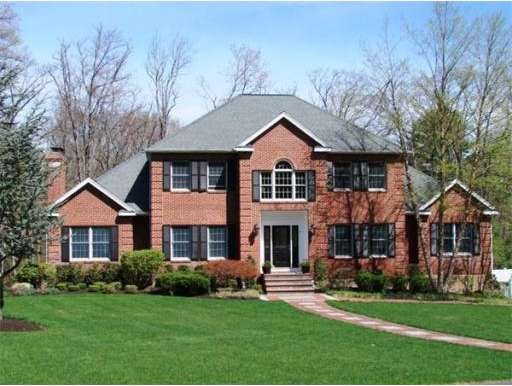 4 Murphy Way, Lynnfield, MA 01940 - photo 1