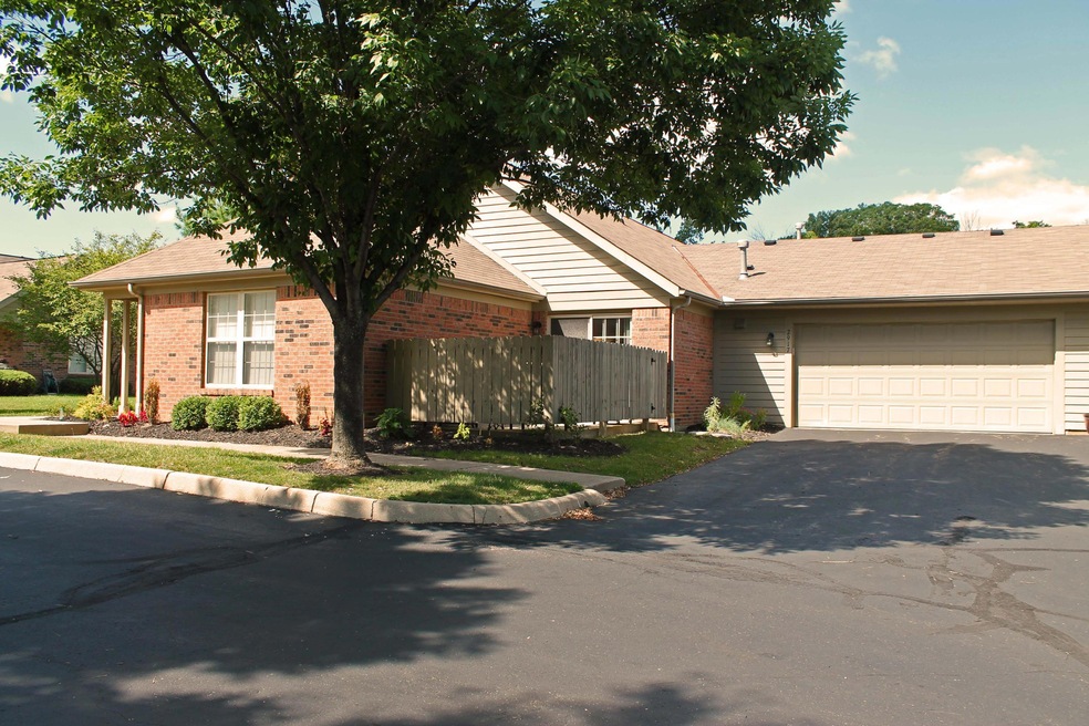 Attractive Village at Walker Woods condo