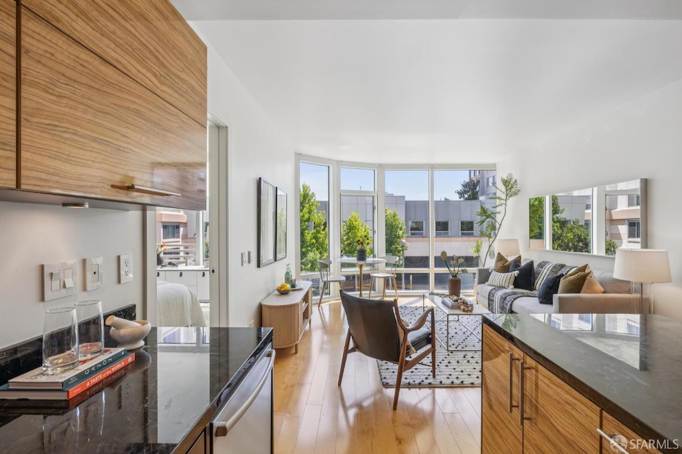 Pending $595,000 • Co-Listing Agent