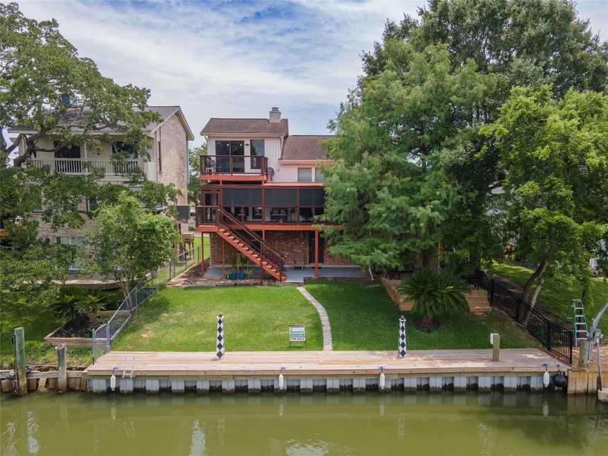 Welcome Home To 48 Lazy Ln In Lazy Bend - Waterfro