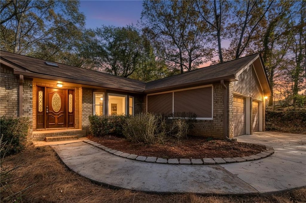 470 Battersea Dr unit 1, Lawrenceville, GA 30044 - photo 1