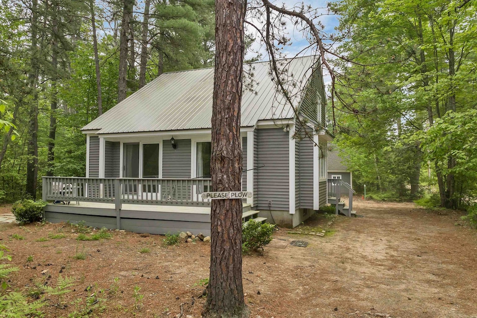 72 Mather Rd, Tamworth, NH 03886 - photo 1