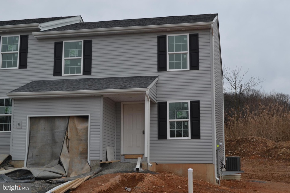 30 Rosalie's Way, Temple, PA 19560 - photo 1