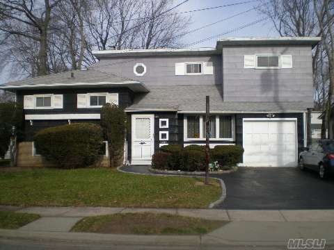 3431 Bayfield Blvd, Oceanside, NY 11572 - photo 1