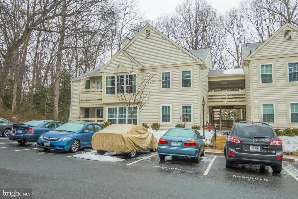 2217 Lovedale Ln unit B, Reston, VA 20191 - photo 1
