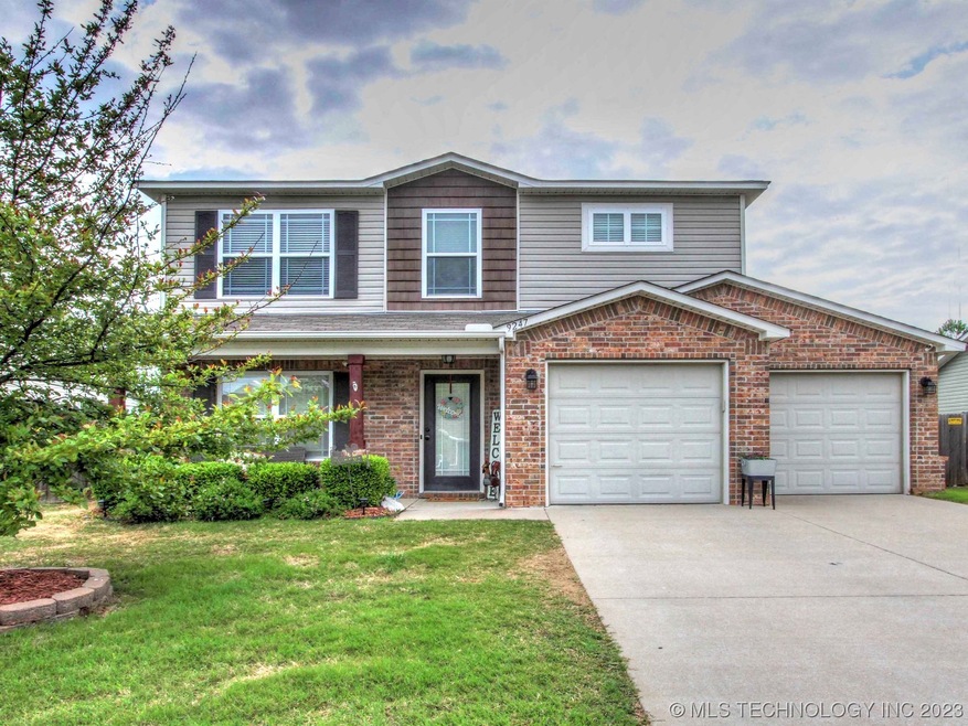 9247 S 256th East Ave, Broken Arrow, OK 74014 - photo 1