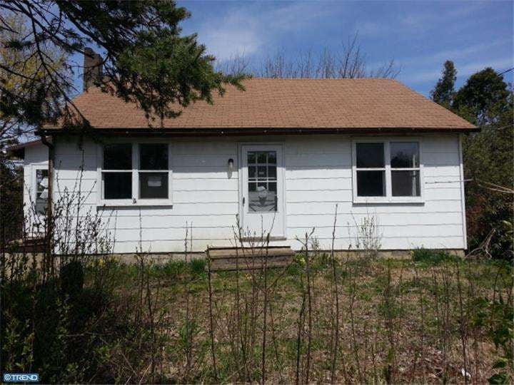 767 Moselem Springs Rd, Shoemakersville, PA 19555 - photo 1