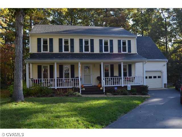 Exterior Front - Vinyl Siding, Replacement Windows