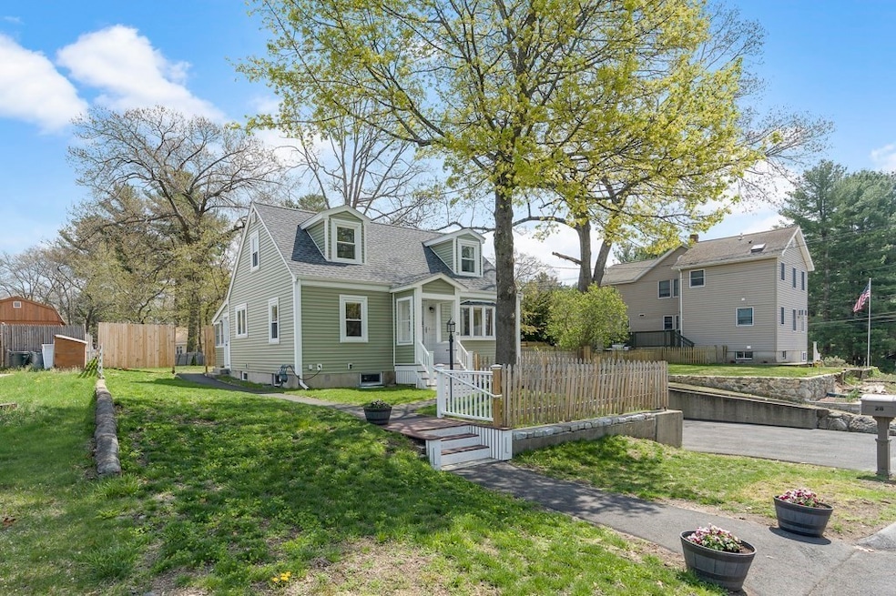 28 Mohawk Rd, Burlington, MA 01803 - photo 1