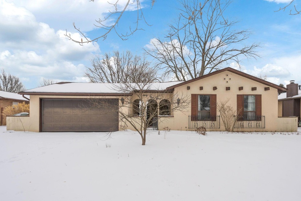 6160 Darby Lane