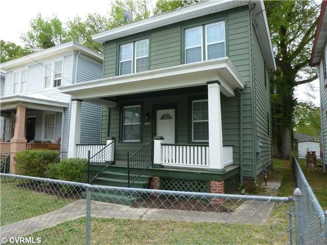 Exterior Front - Fresh, Charming Dollhouse! Perfec