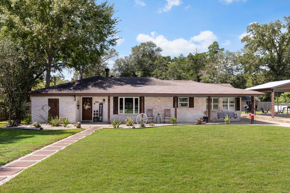 31611 Pin Oak St, Magnolia, TX 77355 - photo 1