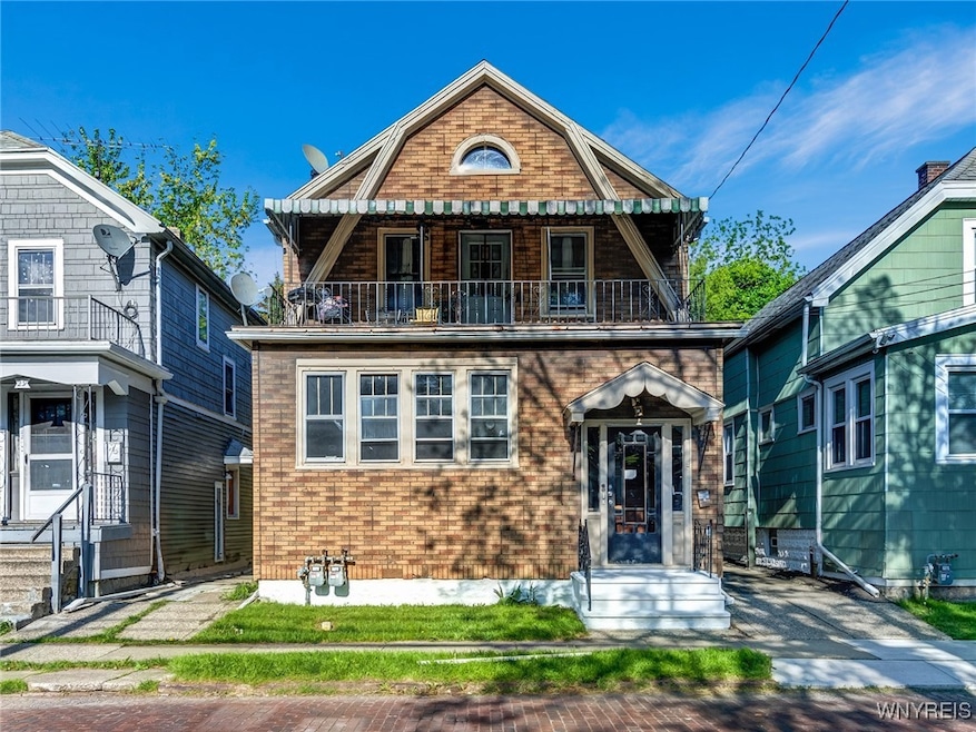 For Rent $1,200/month • Co-Listing Agent