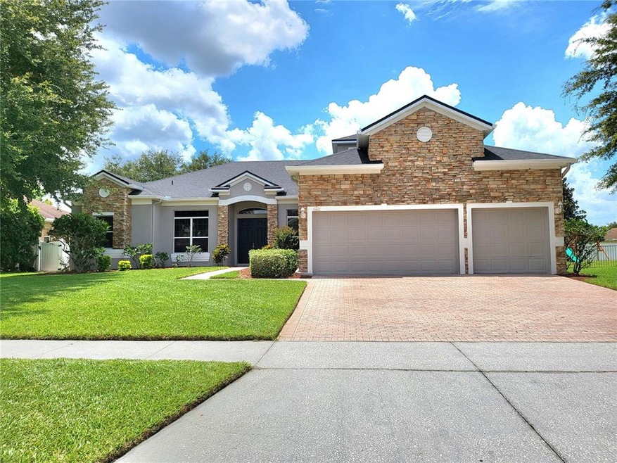 Sold $580,000 • Co-Listing Agent