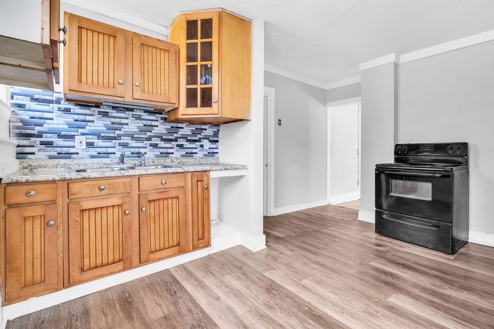 6 Mount Vernon St, Biddeford, ME 04005 - photo 1