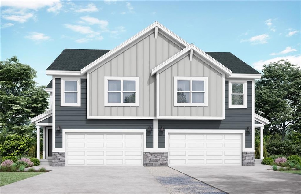 19719 W 195th Place, Spring Hill, KS 66083 - photo 1