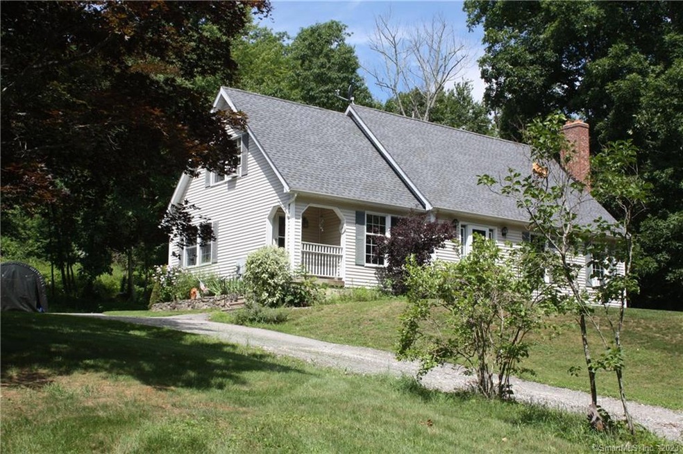 105 Whitbeck Rd, New Hartford, CT 06057 - photo 1