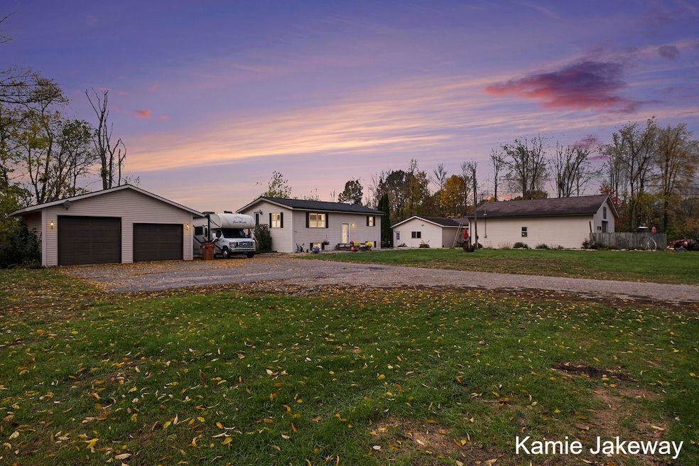 For Sale $525,000 • Co-Listing Agent