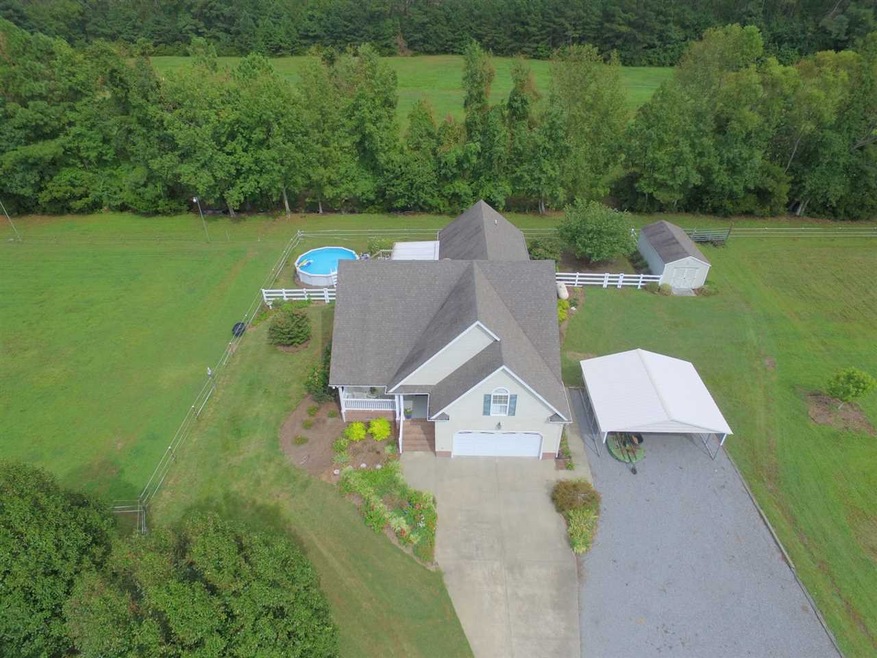 139 Caroon Rd, Poplar Branch, NC 27965 - photo 1