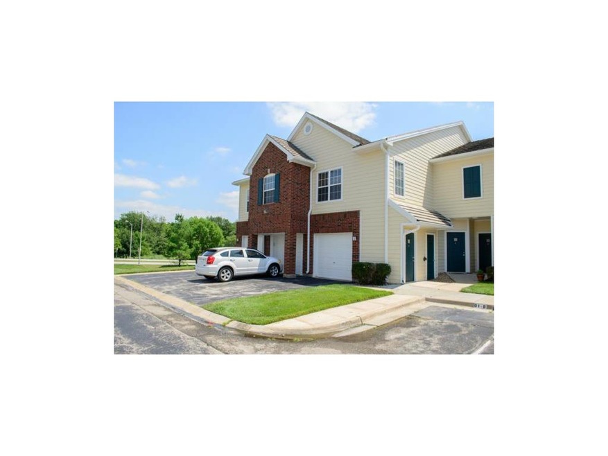 11601 Tomahawk Creek Parkway, Unit C, Leawood, KS