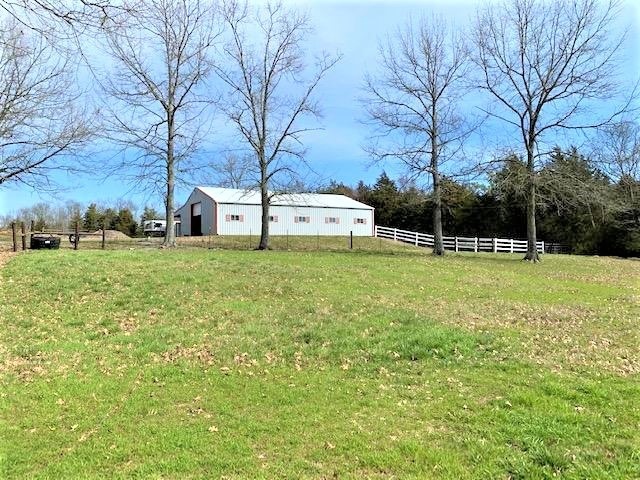 1079 New Center Church Rd, Shelbyville, TN 37160 - photo 1