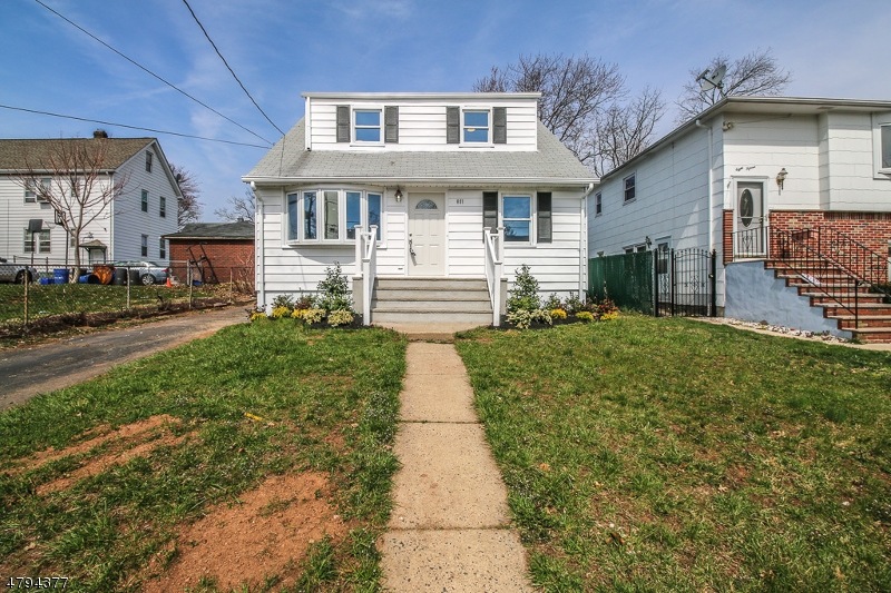 811 Middlesex St, Linden, NJ 07036 - photo 1