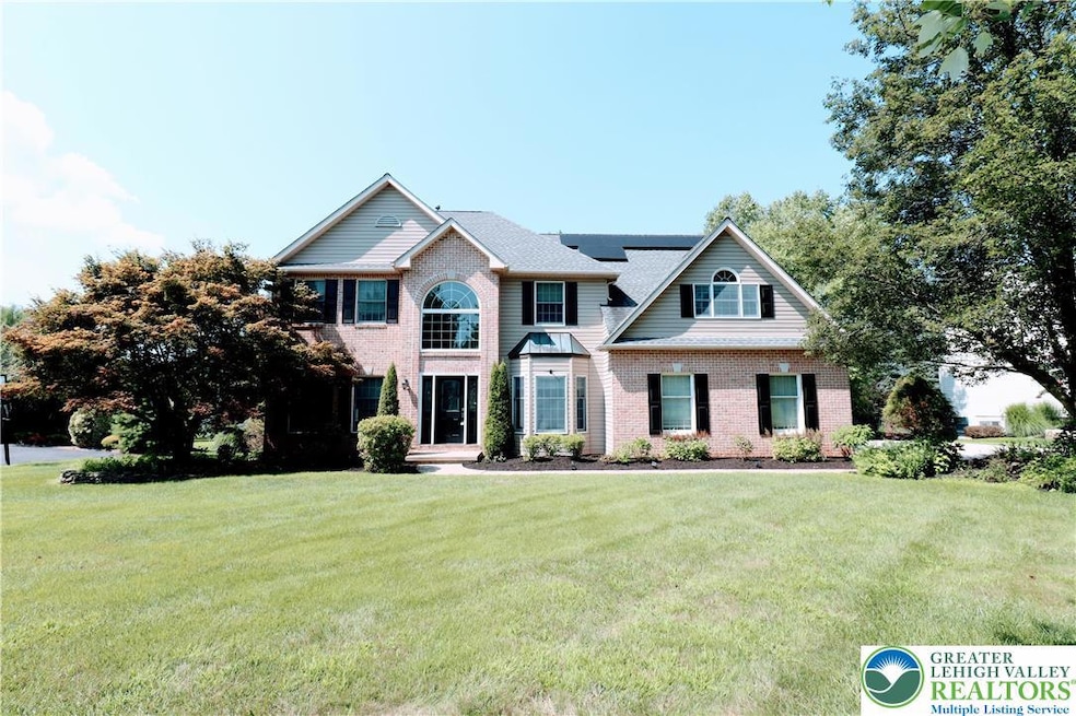 Sold $649,900 • Co-Listing Agent