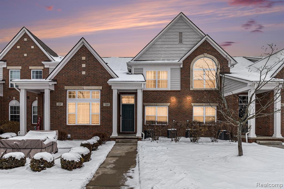 1215 Orchid Cir unit 7, Canton, MI 48187 - photo 1