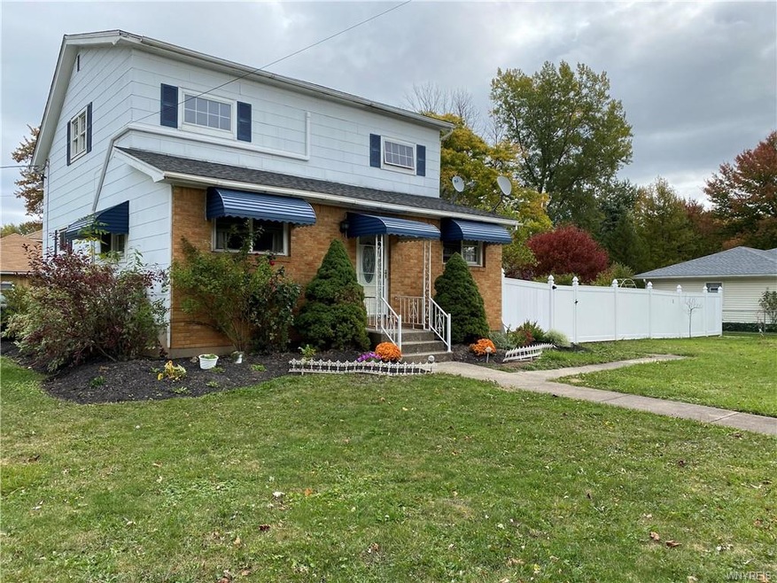 1375 Payne Ave, North Tonawanda, NY 14120 - photo 1