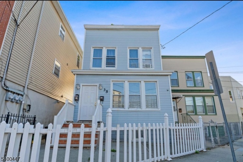 35 Mcadoo Ave unit 1, Jersey City, NJ 07305 - photo 1
