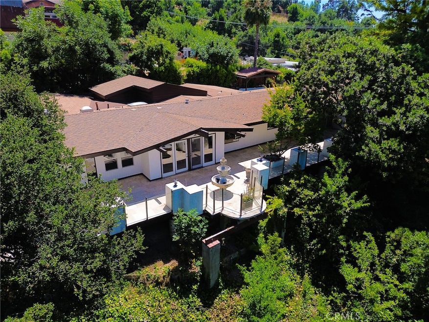 Sold $1,150,000 • Co-Listing Agent