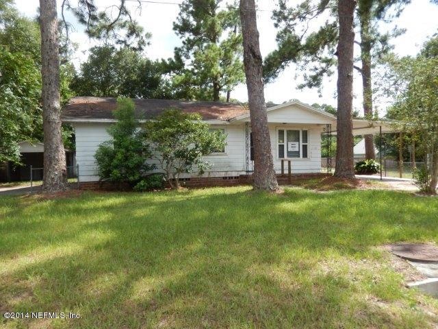 8206 Circle St S, Jacksonville, FL 32216 - photo 1