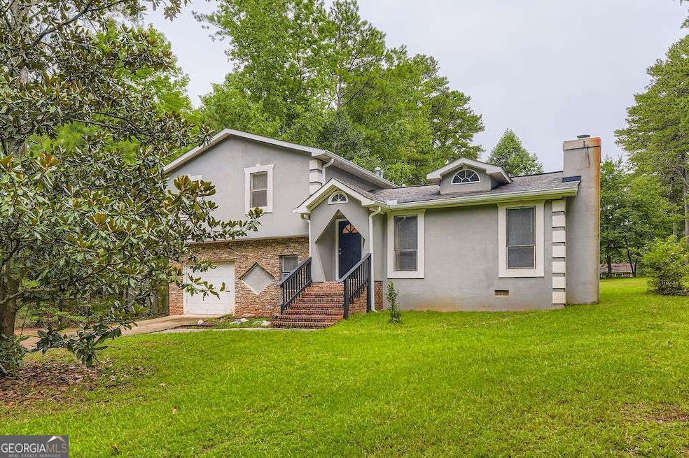 5455 Red Berry Ln SW, Atlanta, GA 30331 - photo 1