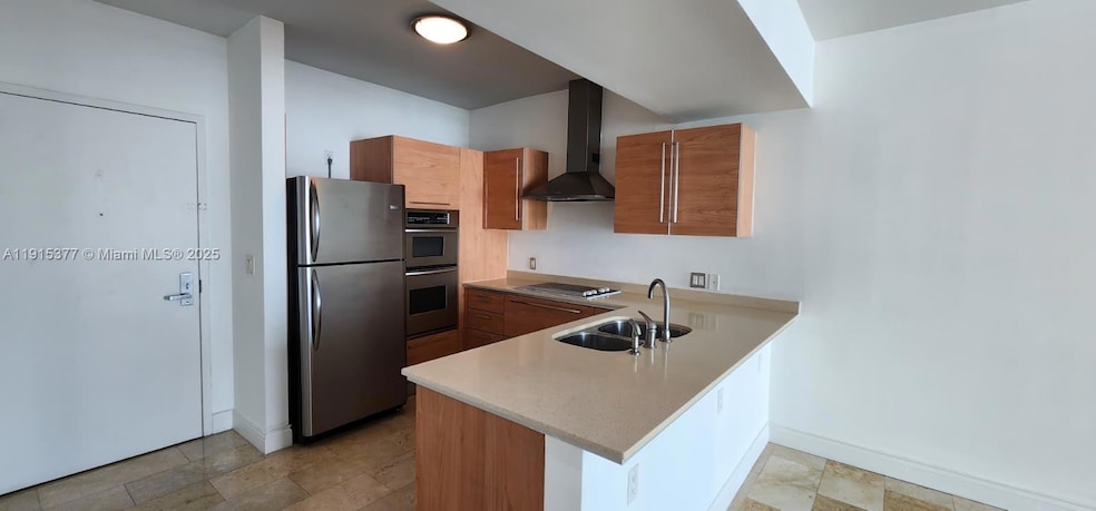 218 SE 14th St unit 1904, Miami, FL 33131 - photo 1