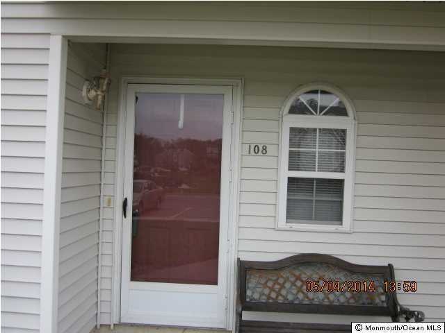 108 Sandpiper Ln, Bayville, NJ 08721 - photo 1