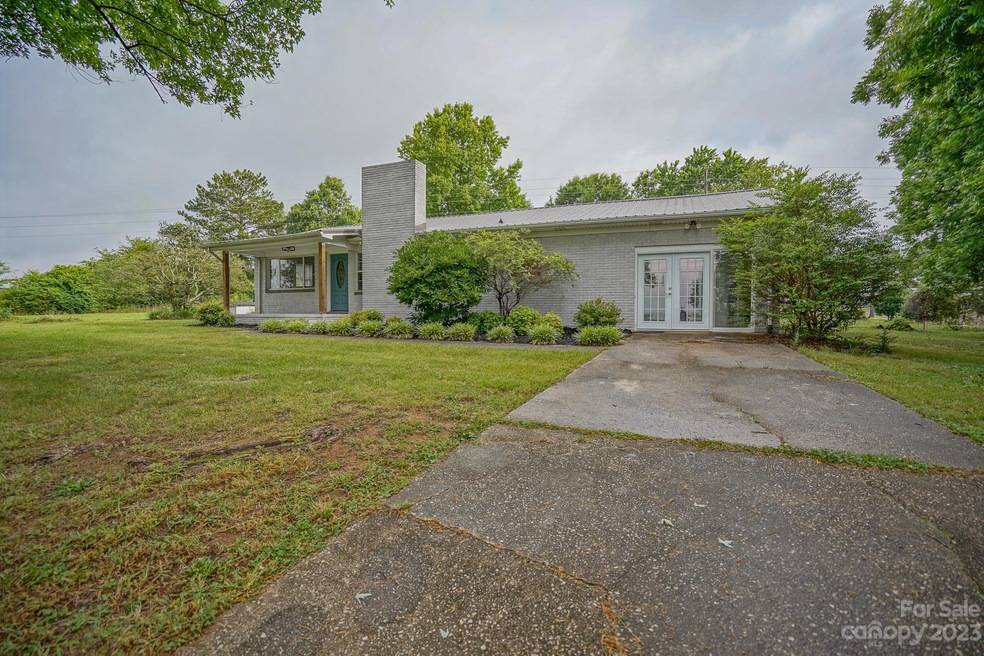 16679 Austin Rd, Locust, NC 28097