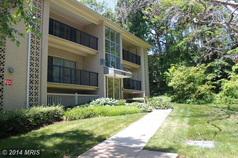 1136 Cove Rd unit 301, Annapolis, MD 21403 - photo 1