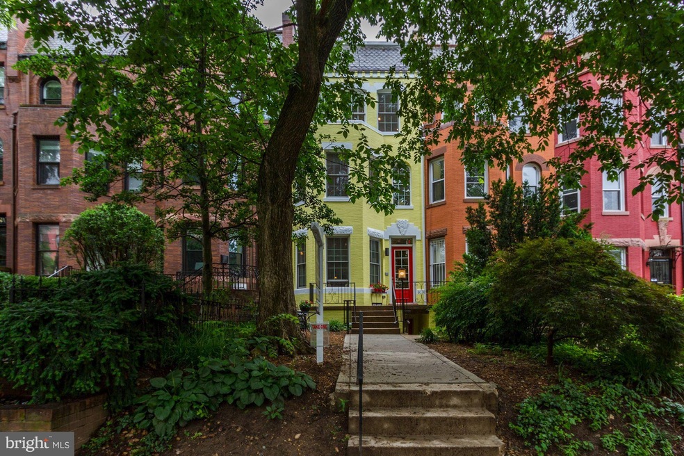 1930 Biltmore St NW unit 400, Washington, DC 20009 - photo 1