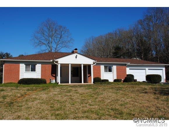 Ranch on nearly 3 CITY acres
