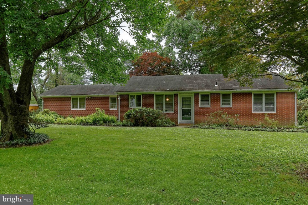 204 Marlton Rd, Pilesgrove, NJ 08098 - photo 1