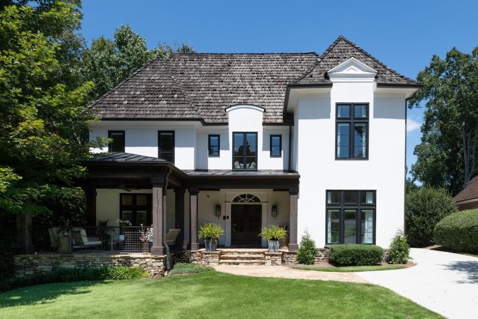 Sold $1,543,000 • Co-Listing Agent